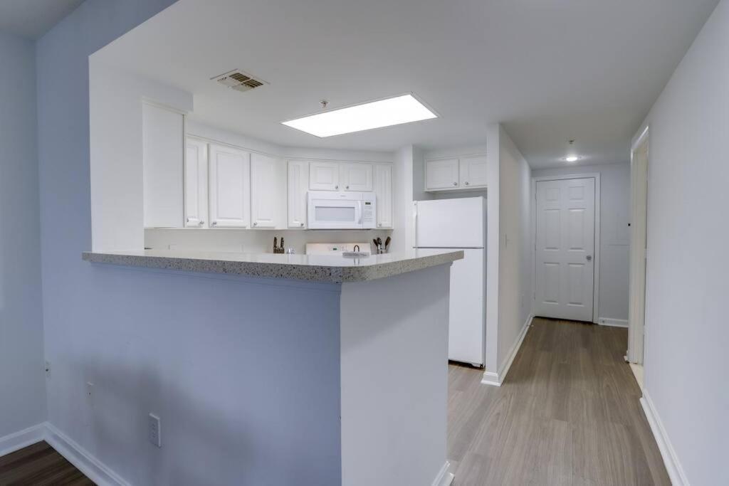 Sensational 1 Bedroom Condo At Ballston Place With Gym Arlington Eksteriør bilde