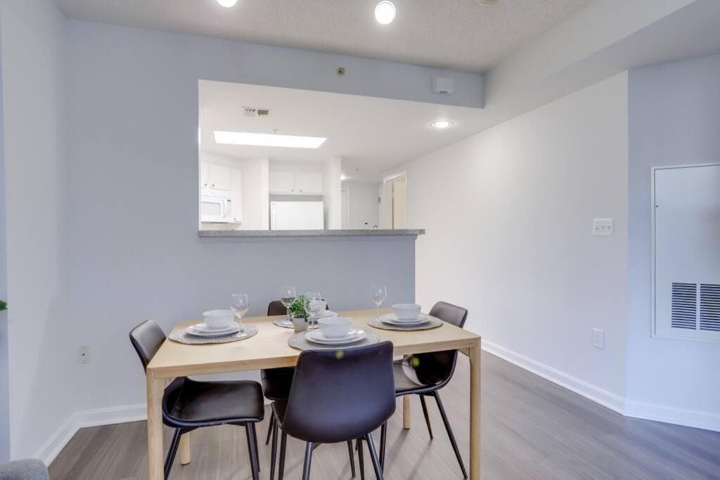 Sensational 1 Bedroom Condo At Ballston Place With Gym Arlington Eksteriør bilde